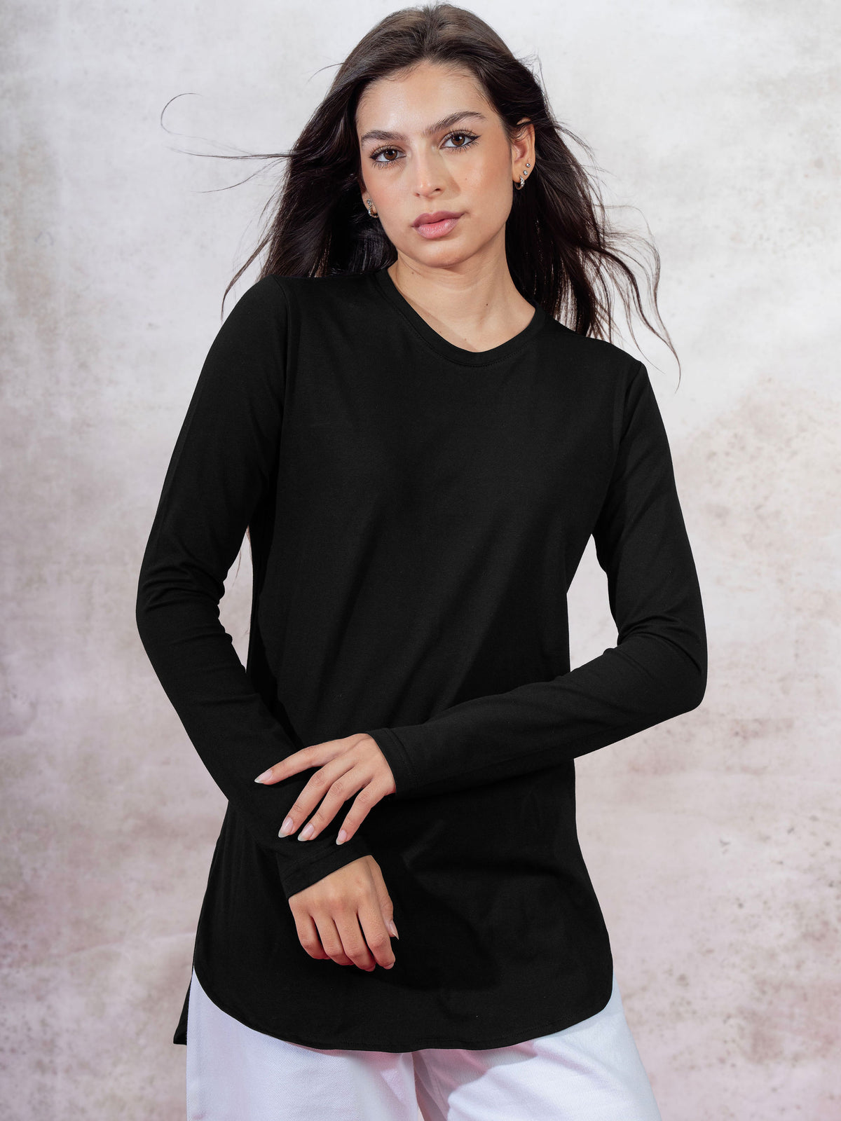 WND Black Essential Basic