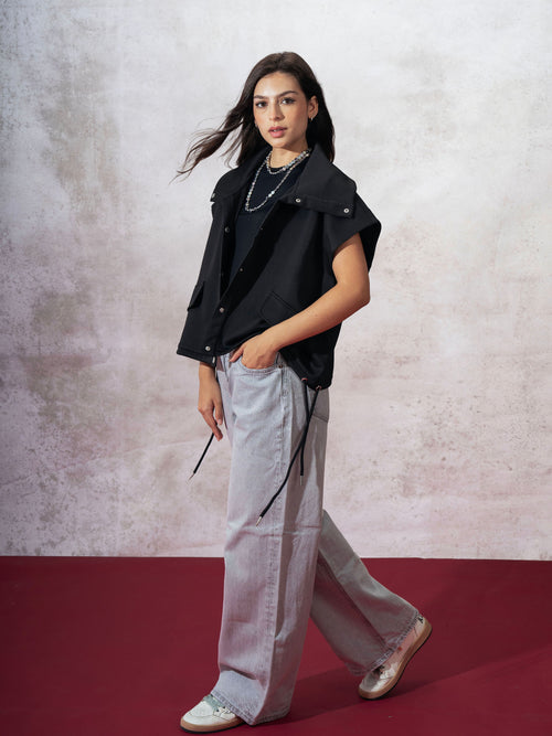 Aria Cropped Vest Black