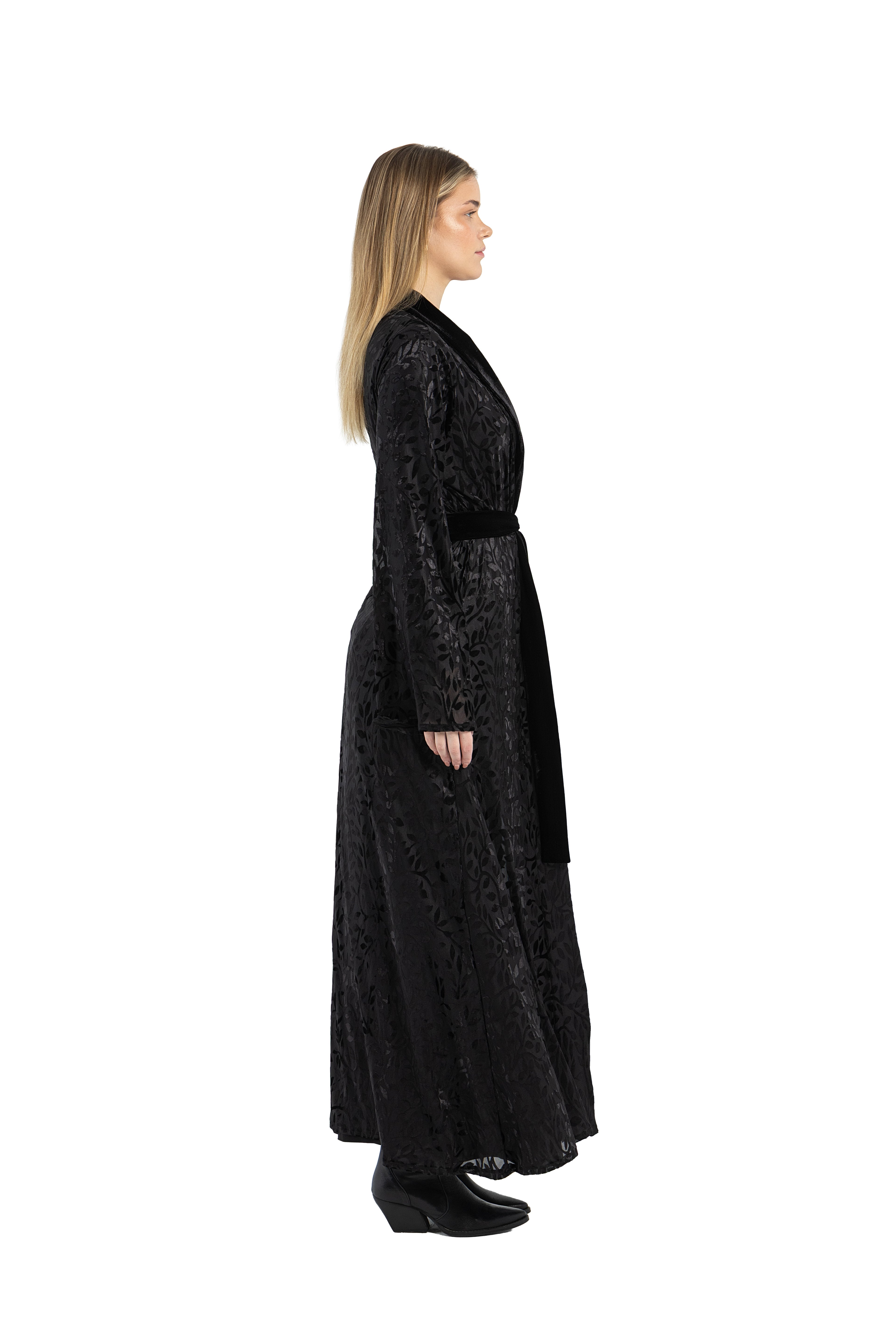 Black Kaftan