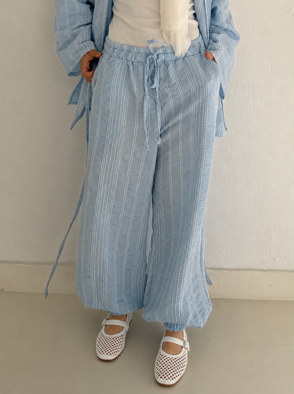 Cloudy set